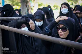 تشییع شهید گمنام با حضور دانش‌آموزان در اهواز