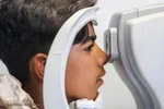 ارائه خدمت رایگان پزشکی در حاشیه شهر مشهد

