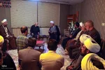 حضور آیت‌الله دژکام در منزل شهید معصومه کرباسی‎