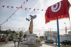 Tunisdə İslam dünyasının ən böyük Fələstin simvolu ucaldıldı