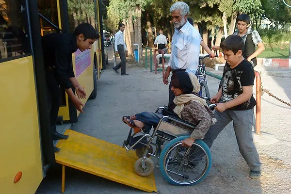 پیشنهادات مناسب‌سازی معابر و ناوگان عمومی پایتخت برای معلولان