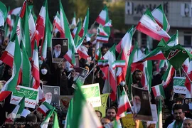 اجتماع بزرگ «امت رسول الله (ص)» مردم شهیدپرور تهران در میدان انقلاب