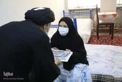 دیدار نماینده ولی فقیه در خراسان‌جنوبی با خانواده شهدای روحانی