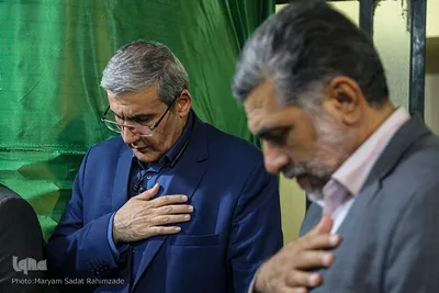 آماده‌سازی لباس همایش جهانی شیرخوارگان حسینی