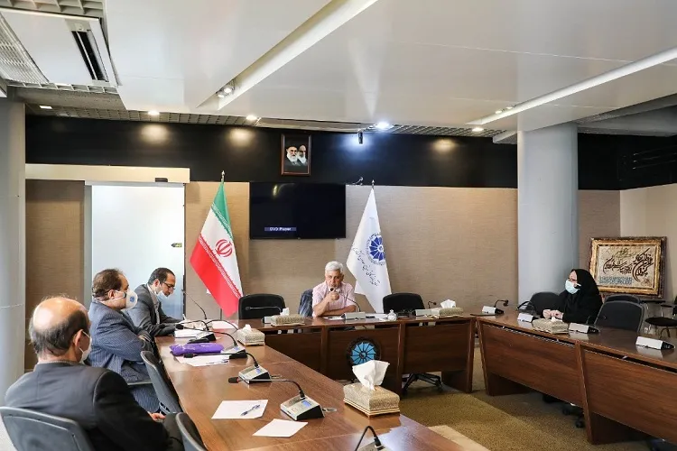 برنامه بلندمدت اقتصادی در كشور نداریم