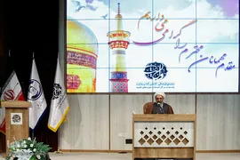 ورود بانوان قرآن پژوه به مشهد مقدس