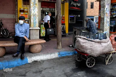 خاک به جای باران آمد