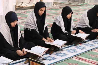 یازدهمین محفل انس با قرآن طرح شهید محمودی در ملایر