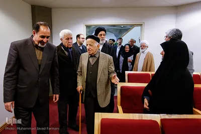 نشست «نیم قرن از مونترال تا تهران»