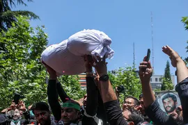 تشییع و تدفین دو شهید گمنام در بوستان اندیشه