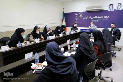 نشست خبری مهدی ژیانپور، رییس جهاددانشگاهی واحد اصفهان