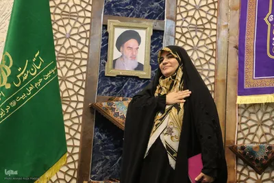 اجتماع بانوان «میثاق انقلابی» در حرم شاهچراغ (ع)
