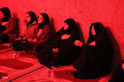 میزبانی دانشجویان دانشگاه امیرکبیر اراک از شهدای گمنام