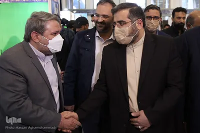 محمدمهدی اسماعیلی، وزیر فرهنگ و ارشاد اسلامی و محمدحسین حسنی، مدیرعامل خبرگزاری بین المللی قرآن (ایکنا)