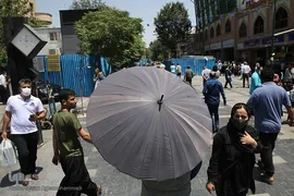 بازار بزرگ تهران در اولین روز تابستان۱۴۰۰