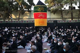 مراسم عزاداری شب هفتم محرم در هیئت بیت الحسین(ع)