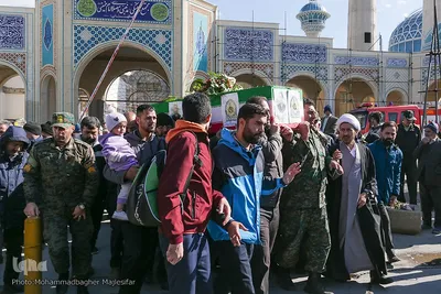تشییع پیکر دو جانباز دفاع مقدس در اصفهان