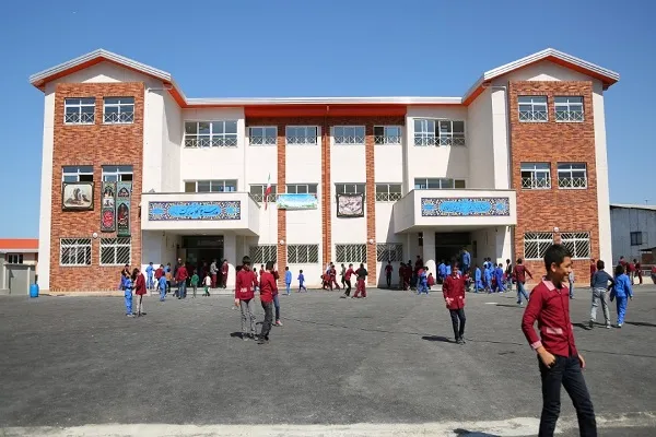 ساخت ۱۲۰ مدرسه برکت در سال ۹۹