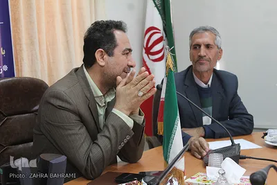 نشست صمیمی پیشکسوتان و قرآنیان در اراک
