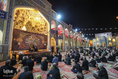عزاداری شب شهادت امام رضا(ع) در حرم شاهچراغ(ع)