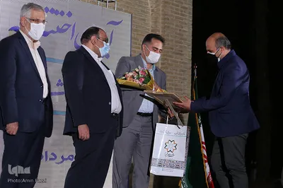 آئین اختتامیه جشنواره شهروند برگزیده شهر شیراز