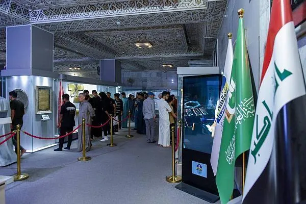 د عید په شپو ورځو کې دعباسی مقدس آستان میوزیم  څخه د کربلا د زیارتوالو اوڅاره لیدنه