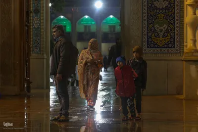 شب بارانی پاییزی در حرم حضرت شاهچراغ (ع)
