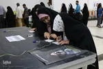 حماسه حضور در گلستان شهدای اصفهان