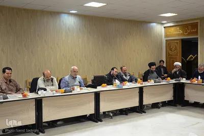 نشست مجمع اساتید و پیشکسوتان قرآنی آذربایجان شرقی