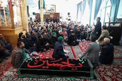 سیدرضا موید در حرم مطهر رضوی آرام گرفت