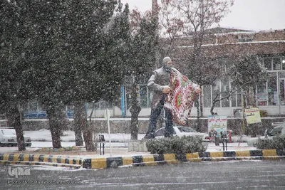 بارش برف در اولین روزهای زمستان در اهر