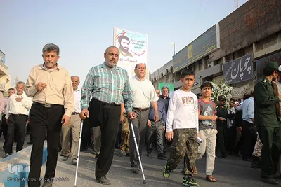 تشییع پیکر شش شهید دوران دفاع مقدس در لامرد