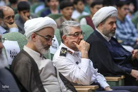 آیین گرامیداشت روز استاد و تکریم از مقام معلم