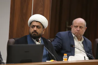 نشست کمیسیون تبلیغ و ترویج قرآن کریم