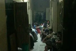 Sinalakay ng mga Puwersa ng Bahrain ang mga Bilanggo Dahil sa Pagdadalamhati sa Pagkamartir ni Imam Sadiq (S.K.N.K.)