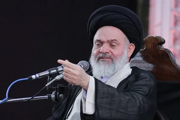 آیت‌الله جعفری همه وجودش را برای انقلاب گذاشت
