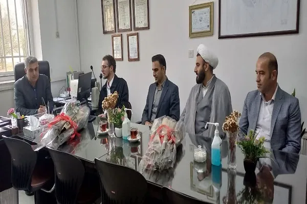 مدیرکل کمیته امداد مازندران با پرستاران بیمارستان زارع ساری دیدار کرد