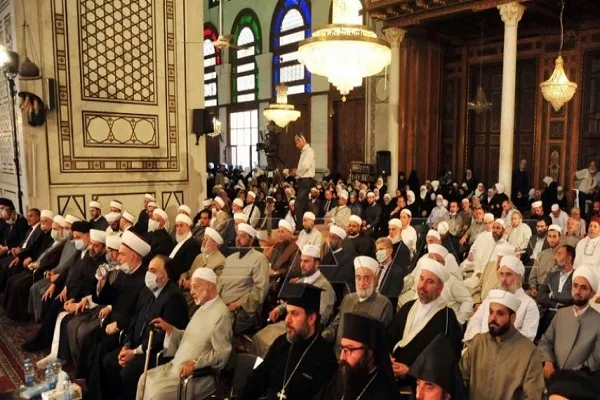 تجمع حاشد لرجال الدين بدمشق دعماً للاستحقاق الدستوري + صور