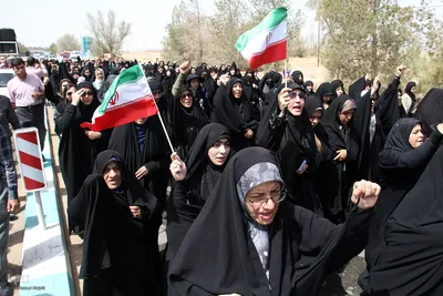 تشییع پیکر شهید هسته‌ای در یزد