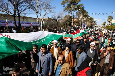 راهپیمایی یوم الله ۲۲ بهمن در شیراز