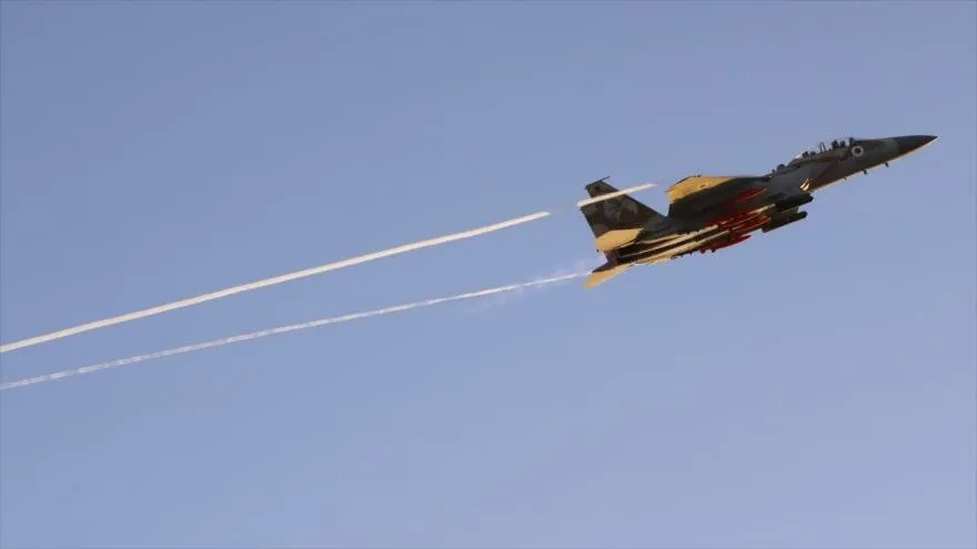 Israel violó 13 veces espacio aéreo libanés en su ataque a Siria