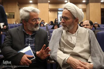 آیین رونمایی ازکتاب رمان روح الله و کتاب صوتی تفسیر آفتاب