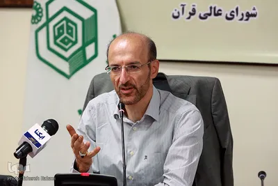 صالح اطهری فرد سرپرست کاروان قرآنی اعرام به حج