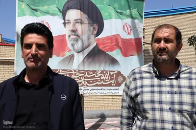 ویژه برنامه همگام با تشییع کنندگان آقای شهید ایران در اهر