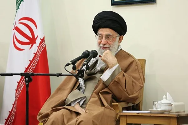 مسؤولية الحوزة العلمیة هي الرّد على الإبهامات الدينيّة