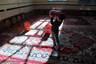 توزیع بیش از 1000 بسته معیشتی و کمک مومنانه در اهر