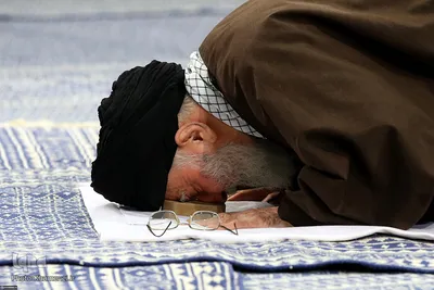 مراسم جشن تکلیف دانش‌آموزان با حضور رهبر انقلاب