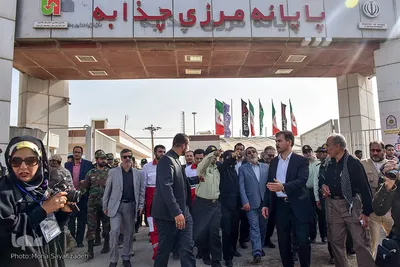 بازدید وزیر کشور از پایانه مرزی چذابه