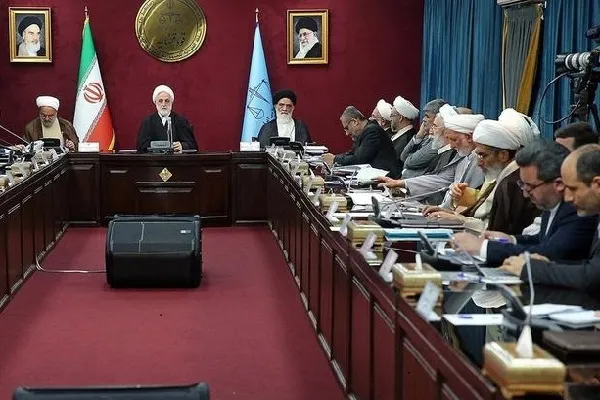 عدالت جز با برقراری قانون حکمفرما نمی‌شود