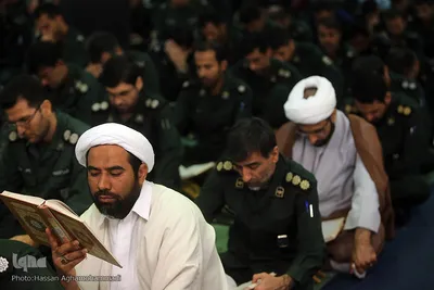 برگزاری محفل انس با قرآن کریم در حسینیه امام خمینی(ره) نیروی دریایی سپاه هرمزگان